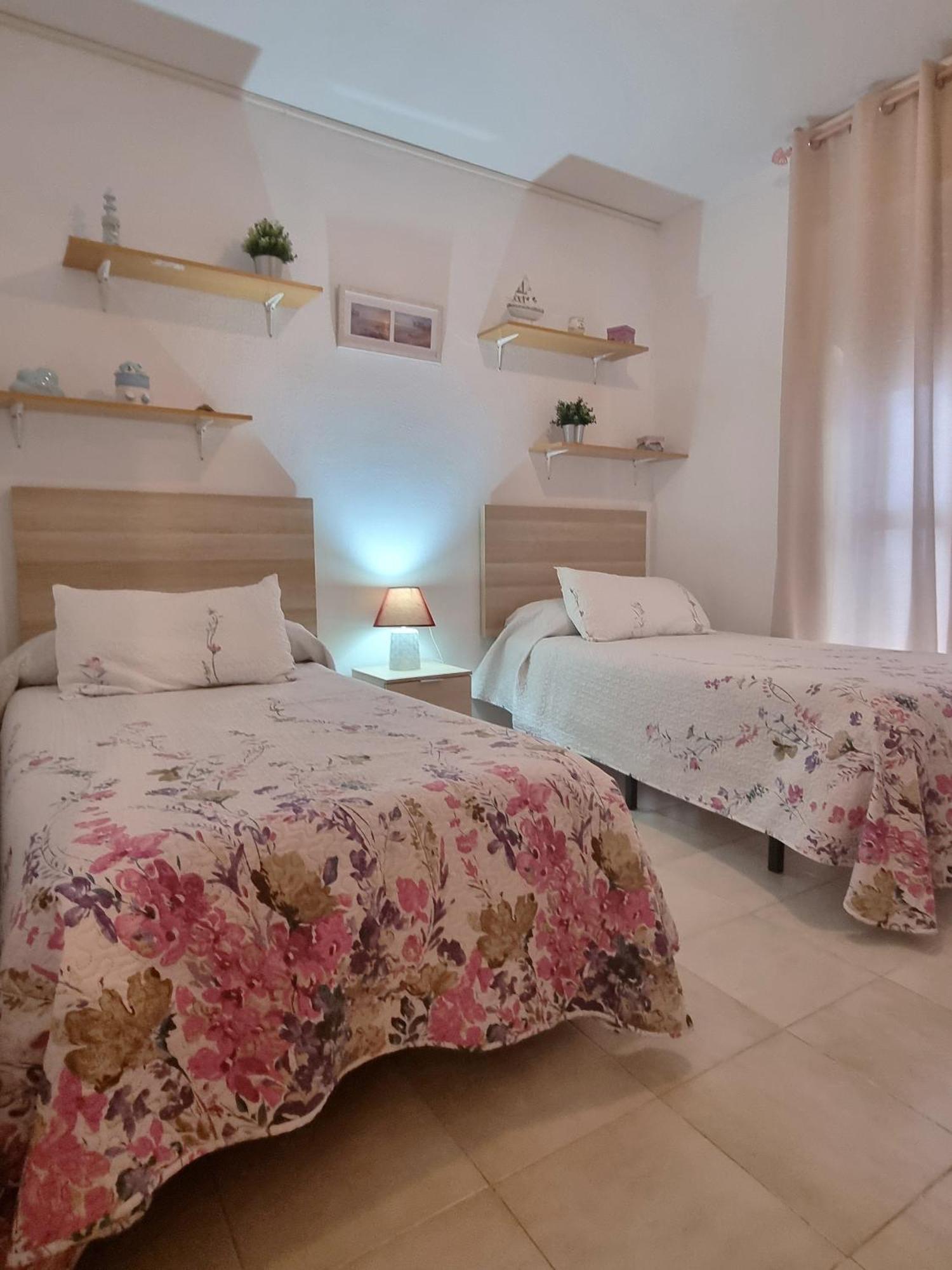 Apartamento Cayetano Rota Exterior foto